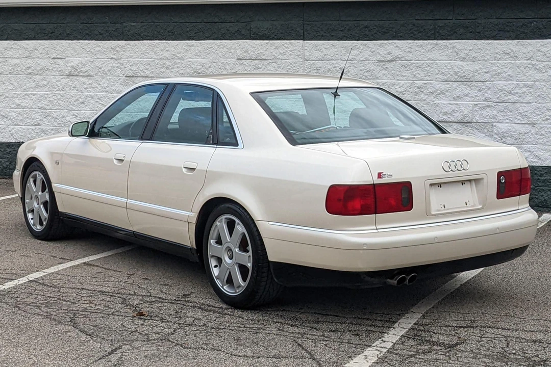 2001 Audi D2 S8 - Image 4 of 31