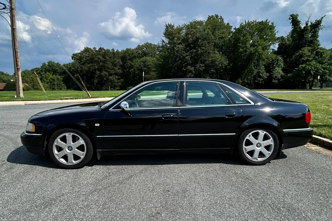 2001 Audi D2 S8 - Image 3 of 31