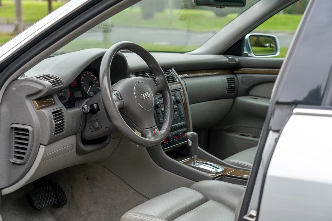 2001 Audi D2 S8 - Image 19 of 31