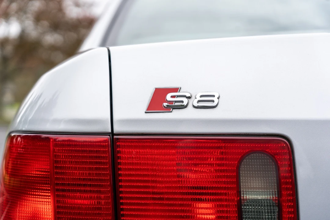 2001 Audi D2 S8 - Image 13 of 31