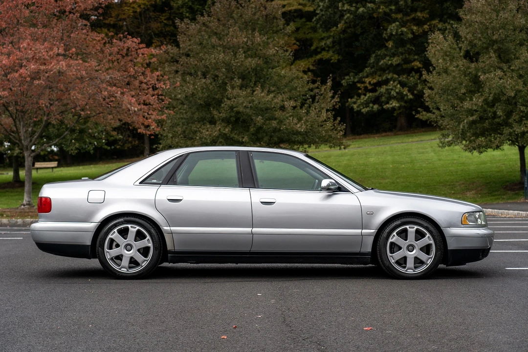 2001 Audi D2 S8 - Image 2 of 31