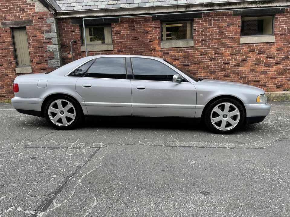 2001 Audi D2 S8 - Image 13 of 31