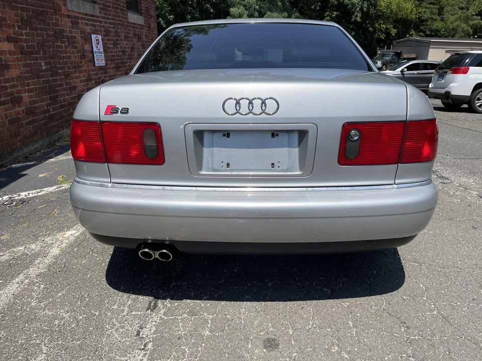 2001 Audi D2 S8 - Image 10 of 31