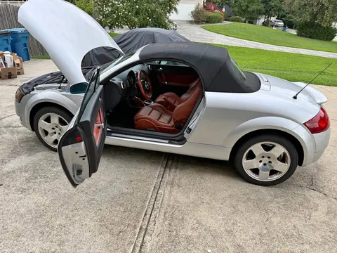 2001 Audi TT 225 Quattro Roadster 2D