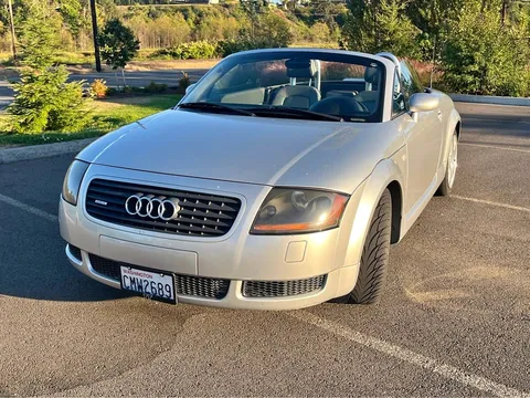 2001 Audi TT 225 Quattro Roadster 2D