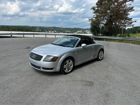 2001 Audi TT 225 Quattro Roadster 2D