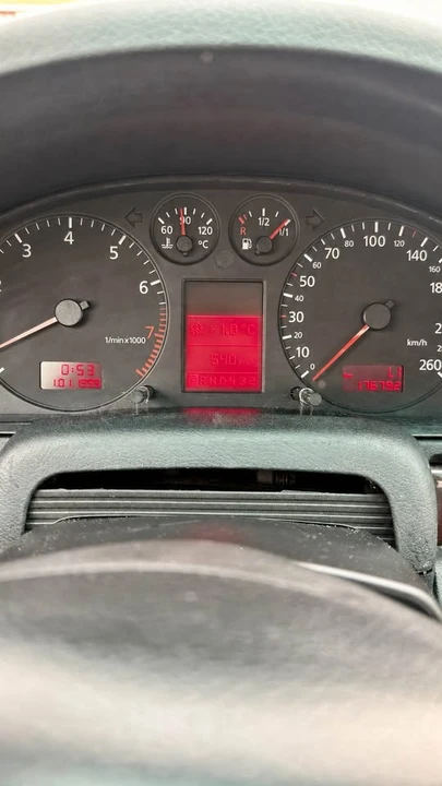 2001 Audi A4 - Image 9 of 13