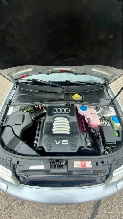 2001 Audi A4 - Image 8 of 13