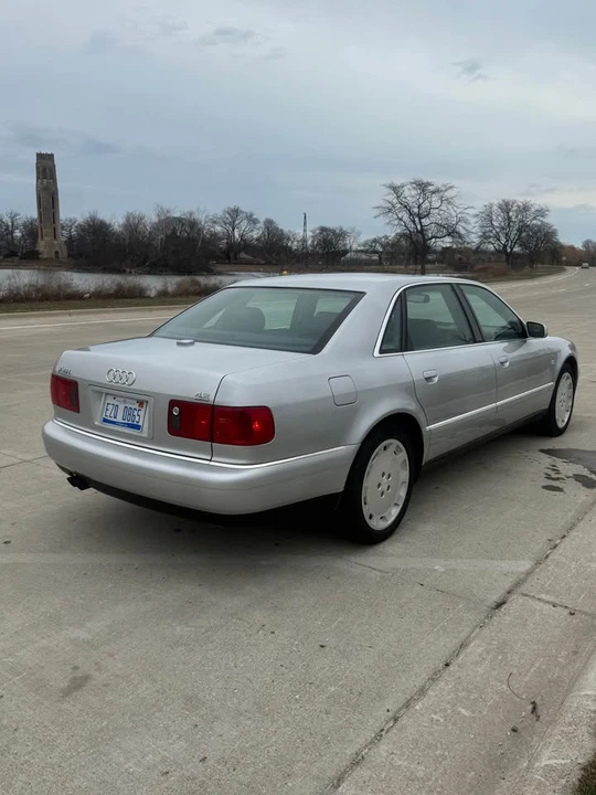 2001 Audi D2 A8 - Image 3 of 19