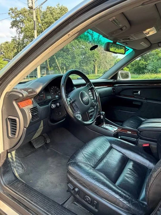 2001 Audi D2 A8 - Image 8 of 15