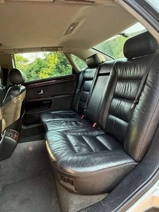 2001 Audi D2 A8 - Image 11 of 15