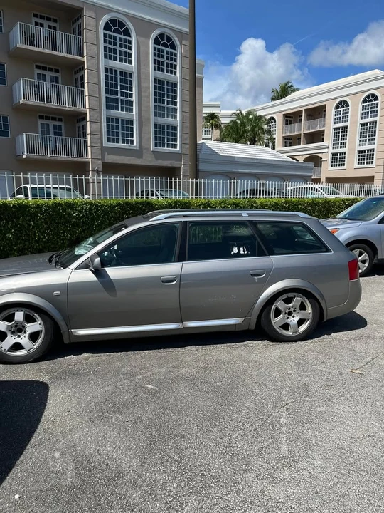 2001 Audi Allroad - Image 2 of 11