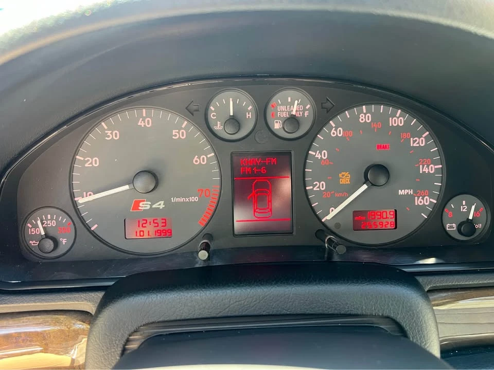 2001 Audi B5 S4 - Image 11 of 18