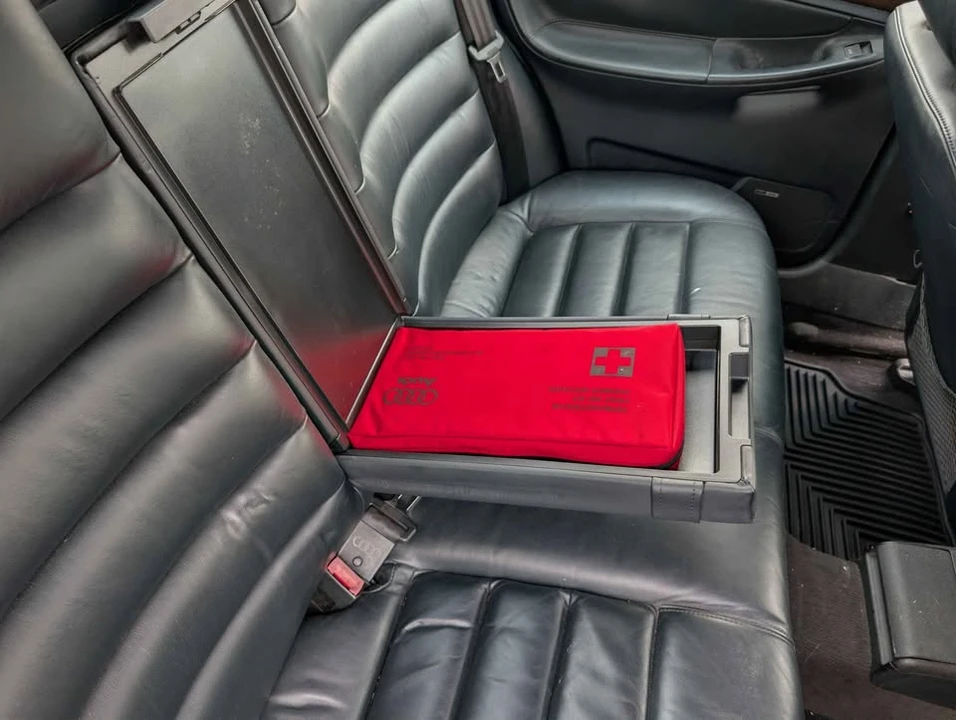 2001 Audi B5 S4 - Image 7 of 9