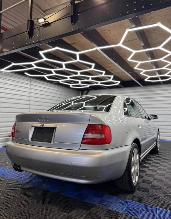 2001 Audi B5 S4 - Image 2 of 5