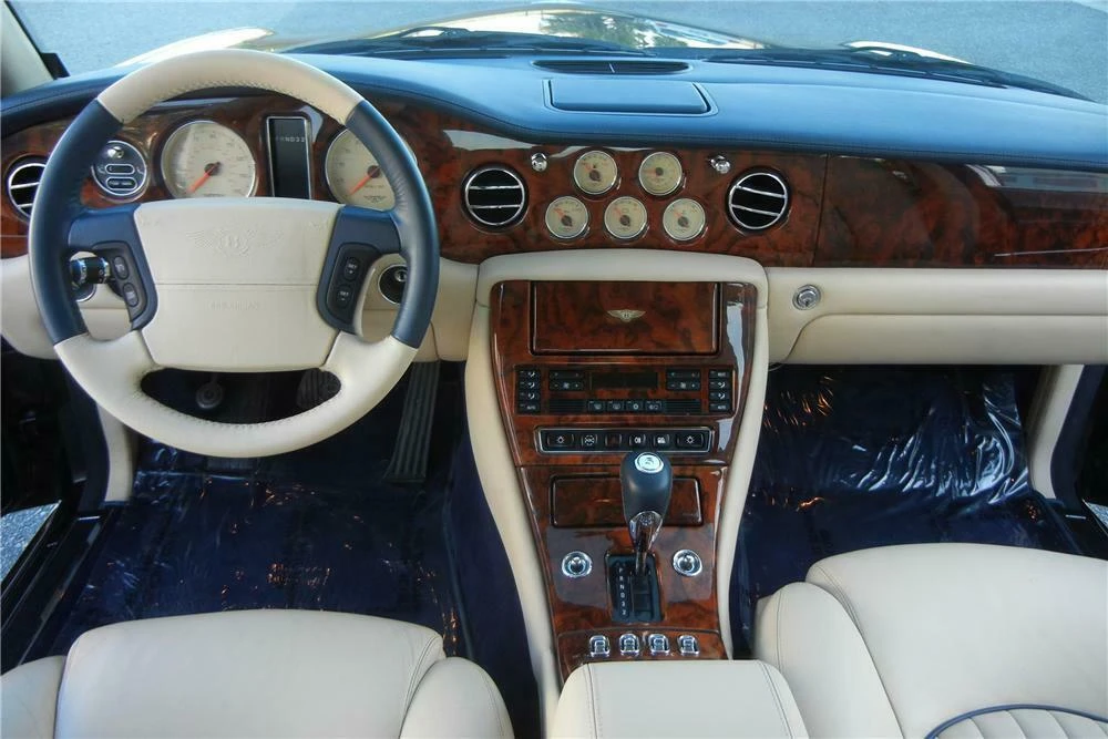 2001 Bentley Arnage - Image 2 of 4