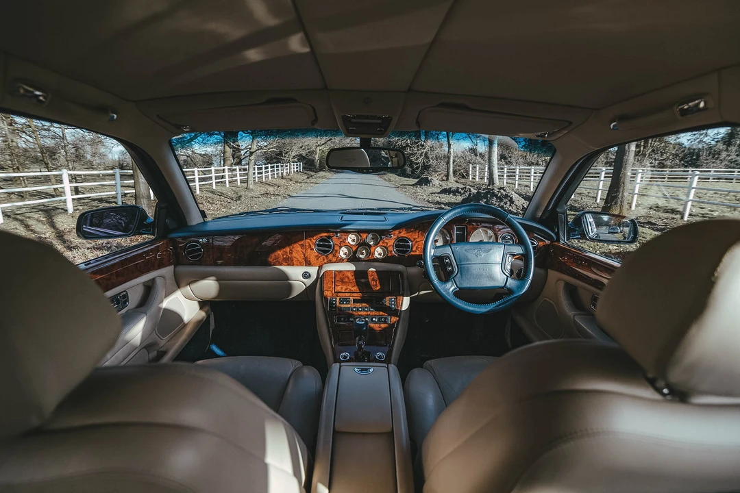 2001 Bentley Arnage - Image 23 of 31
