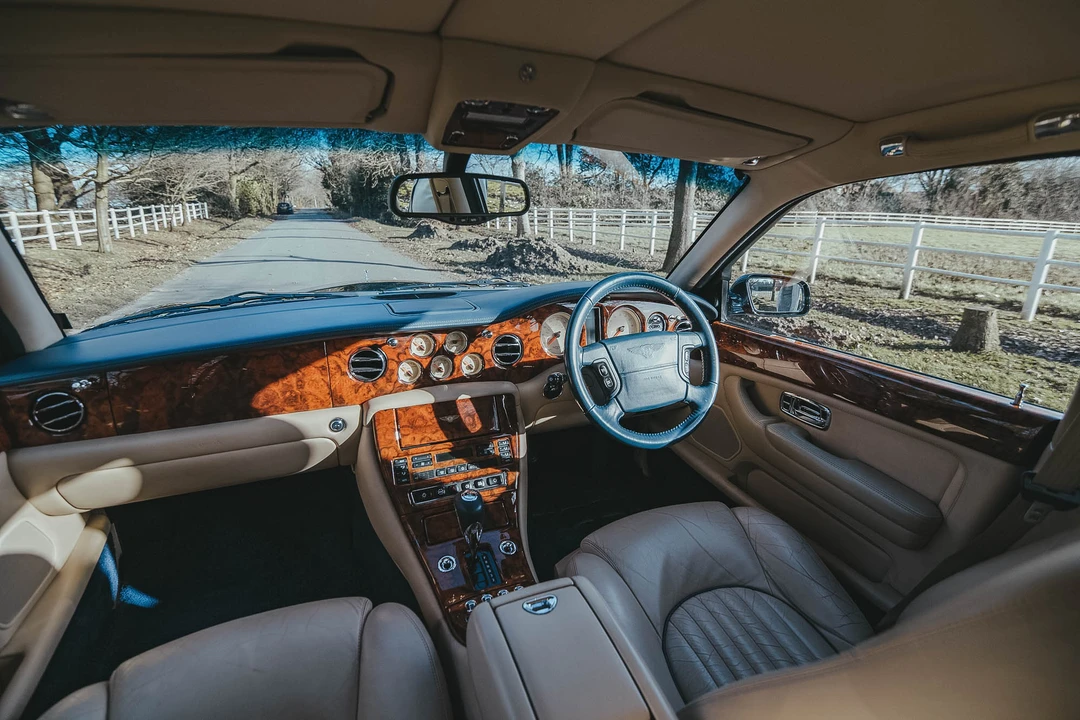 2001 Bentley Arnage - Image 24 of 31