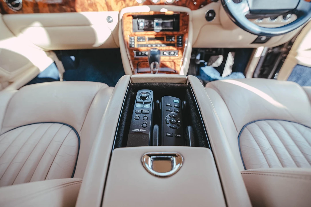 2001 Bentley Arnage - Image 27 of 31