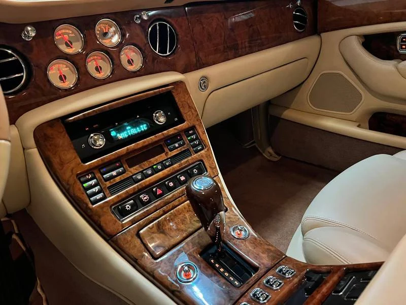 2001 Bentley Arnage - Image 2 of 6