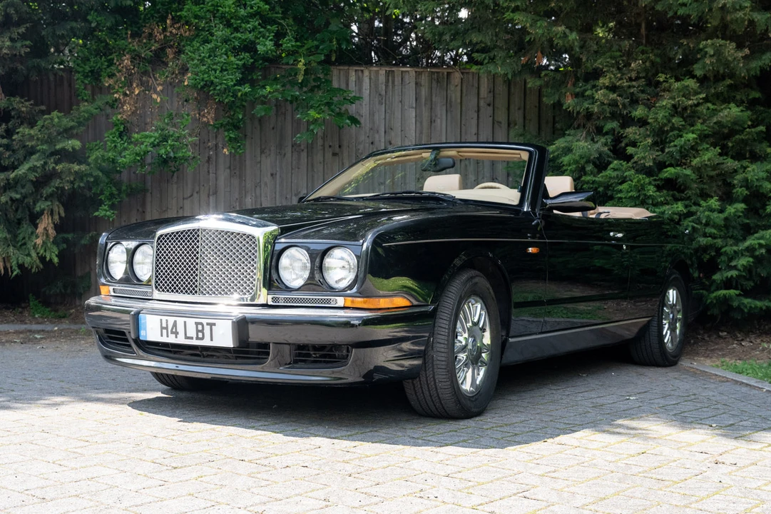 2001 Bentley Azure 1st Gen - Image 2 of 31