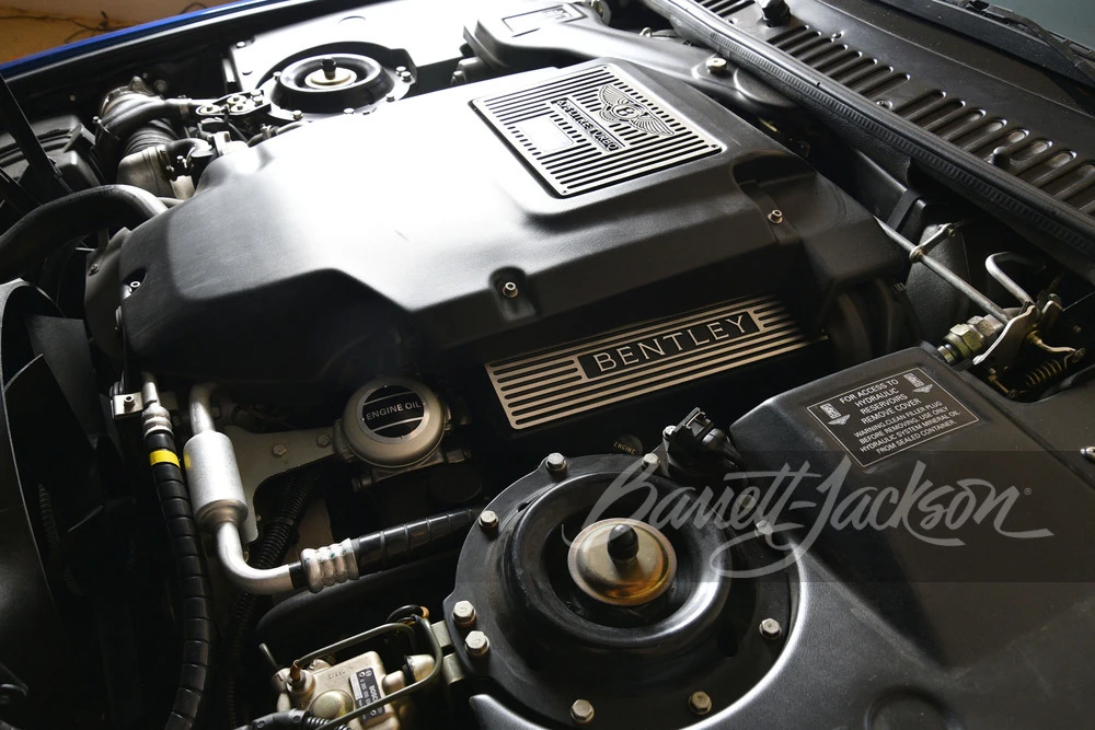 2001 Bentley Azure 1st Gen - Image 16 of 30