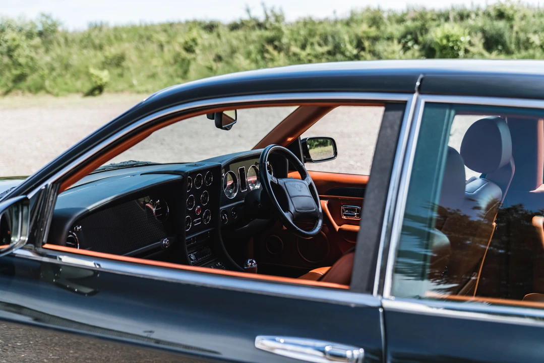 2001 Bentley Continental R - Image 18 of 31
