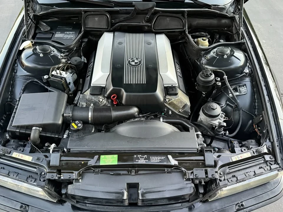 2001 BMW E38 7 Series - Image 19 of 20