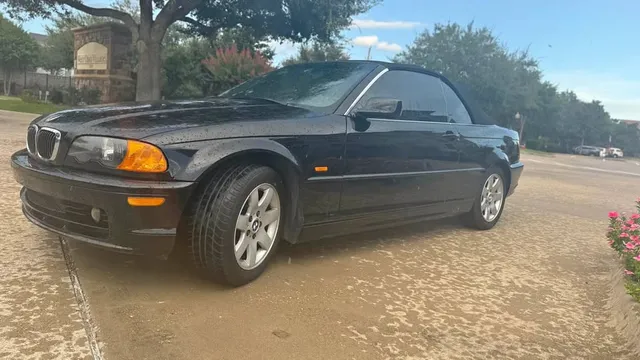 2001 BMW 3 Series 323i Convertible