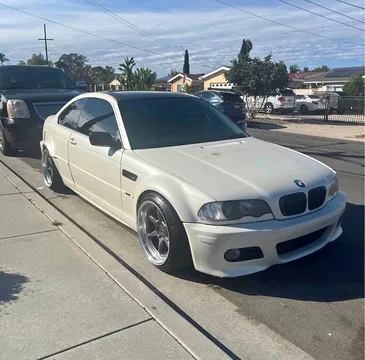 2001 BMW 3 Series 325Ci Coupe 2D