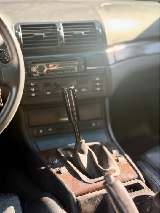2001 BMW E46 3 Series - Image 10 of 17
