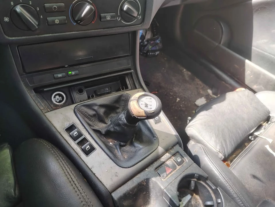 2001 BMW E46 3 Series - Image 5 of 5