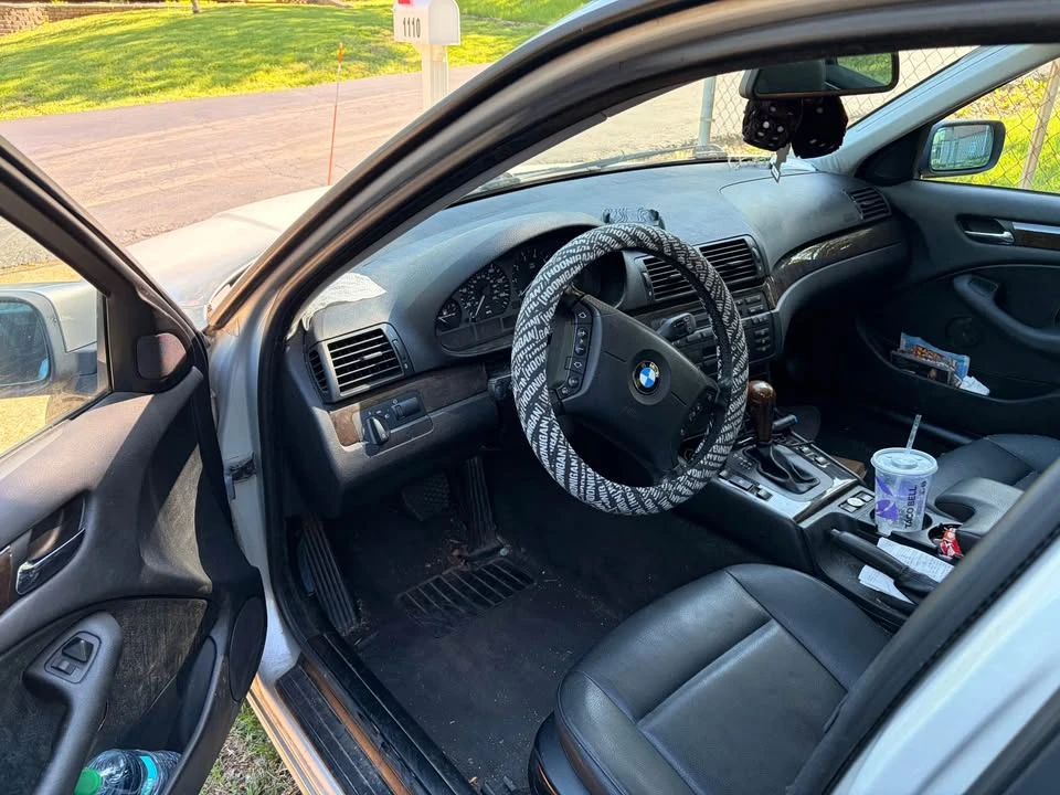 2001 BMW E46 3 Series - Image 4 of 5