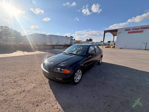 2001 BMW 325i Sedan