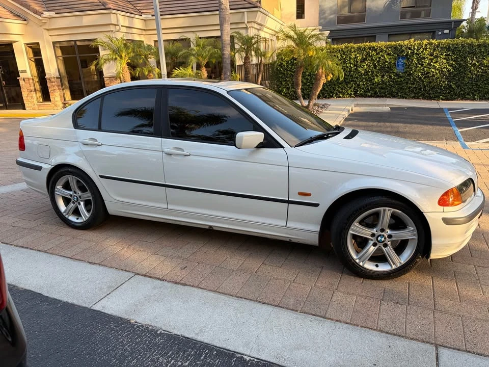 2001 BMW E46 3 Series - Image 2 of 11