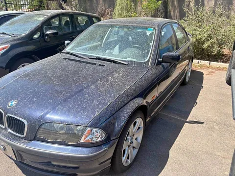 2001 BMW 3 Series 325i Sedan
