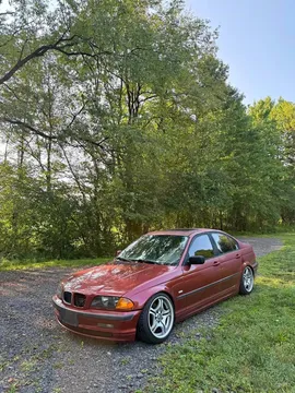 2001 BMW 3 Series 325i Sedan 4D