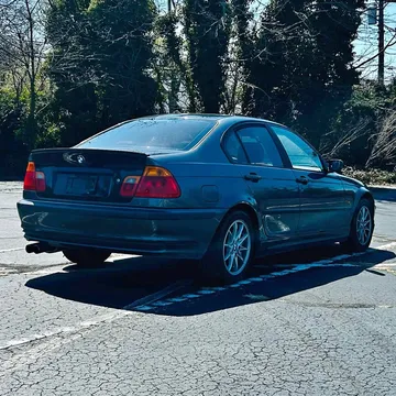 2001 BMW 3 Series 325xi AWD Sedan
