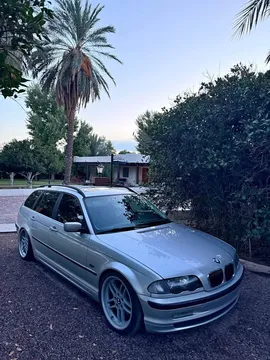2001 BMW 3 Series 328xi Wagon 4D