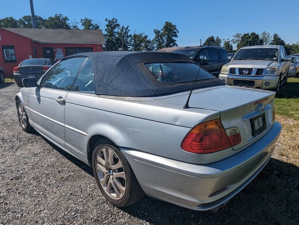 2001 BMW E46 330i & 330Ci - Image 4 of 21