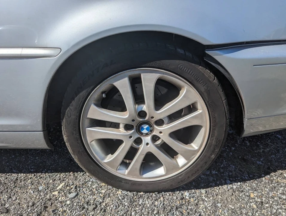 2001 BMW E46 330i & 330Ci - Image 11 of 21