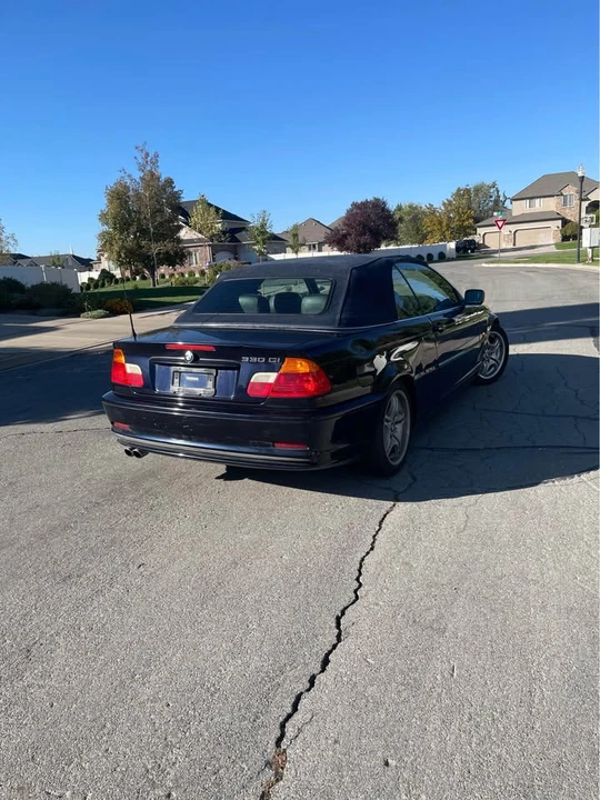 2001 BMW E46 330i & 330Ci - Image 2 of 8