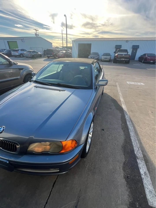 2001 BMW E46 330i & 330Ci - Image 2 of 13