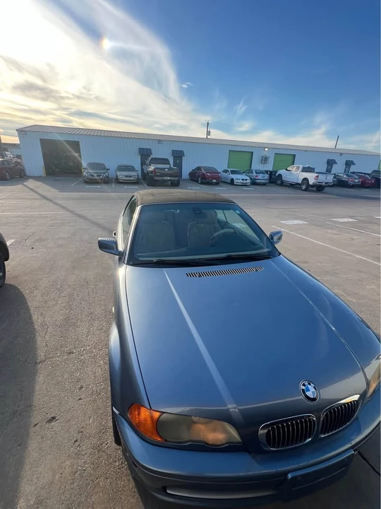 2001 BMW E46 330i & 330Ci - Image 9 of 13