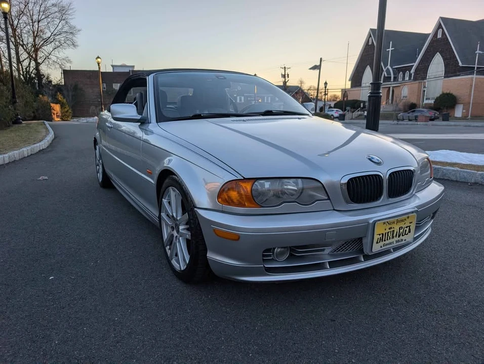 2001 BMW E46 330i & 330Ci - Image 10 of 20