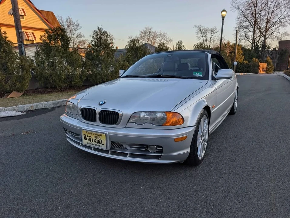2001 BMW E46 330i & 330Ci - Image 9 of 20