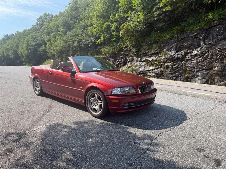 2001 BMW E46 330i & 330Ci - Image 16 of 17