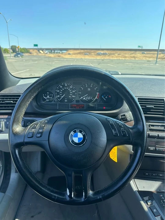 2001 BMW E46 330i & 330Ci - Image 8 of 11