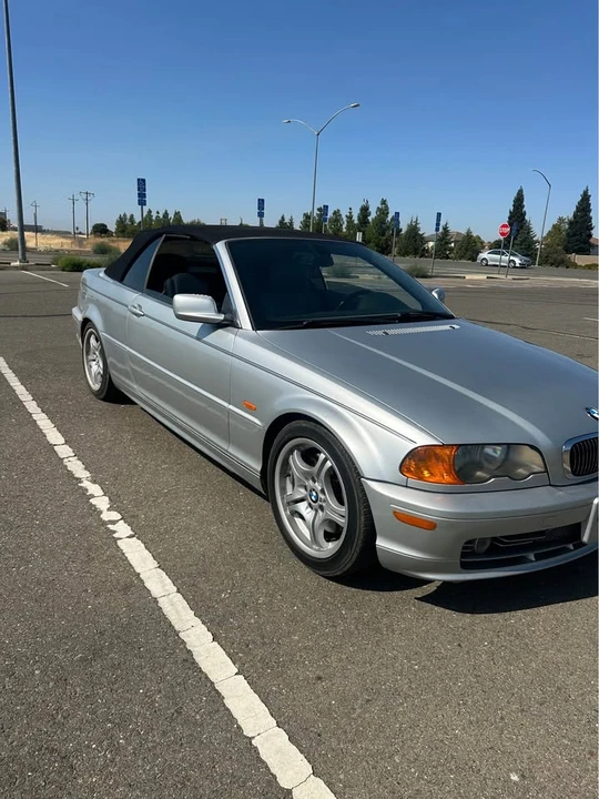 2001 BMW E46 330i & 330Ci - Image 3 of 11