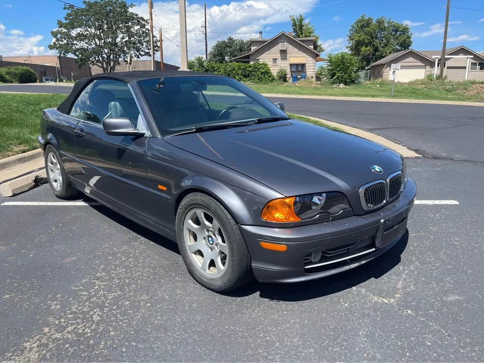 2001 BMW E46 330i & 330Ci - Image 8 of 17